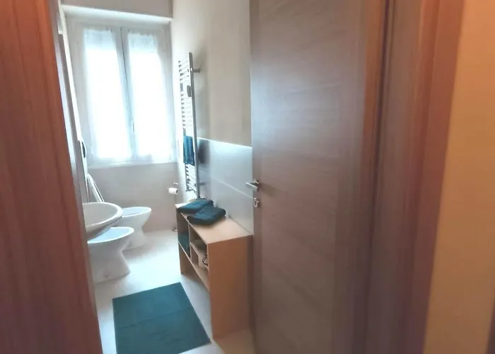 Mecenate 30 Apartment *